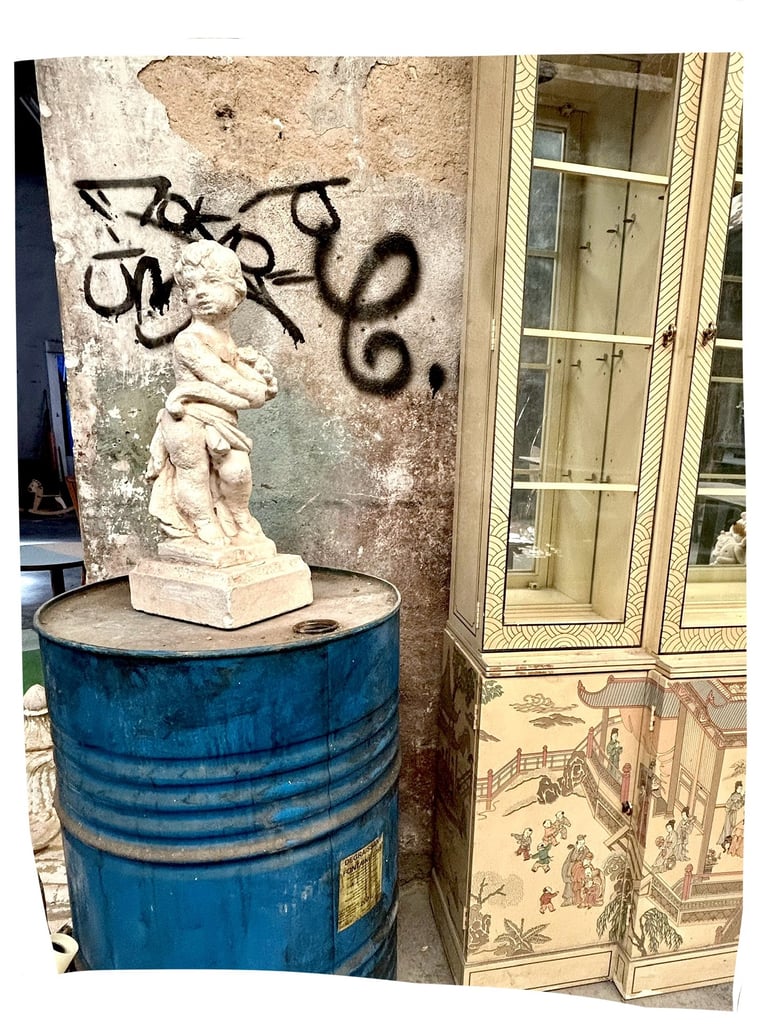 fresque, aménagement intérieur, brocante, vintage artiste Marseille
