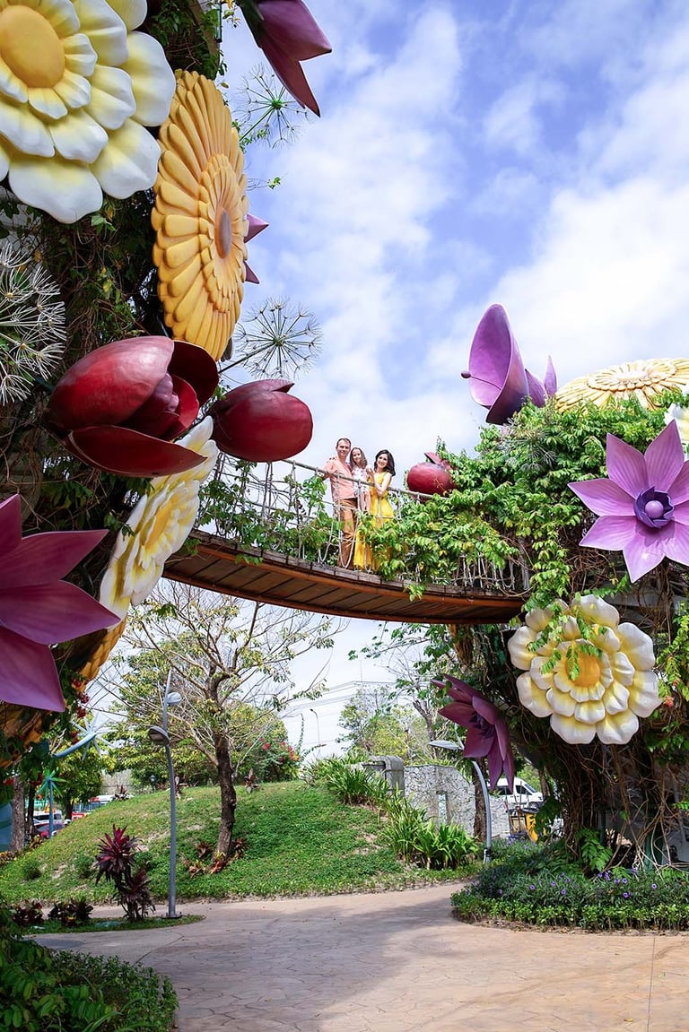 Family photoshoot at Grand World Phu Quoc flower bridge