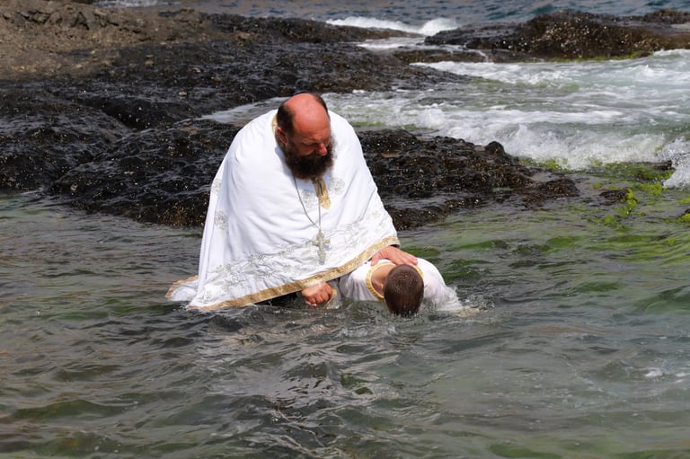 кръщене на дете заснето от Фотограф Светлана Велинова в град Перник