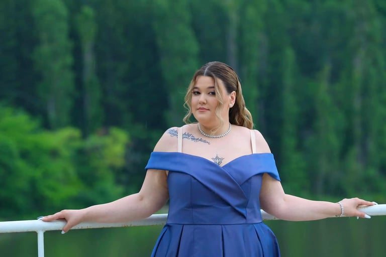 Абитуриентка заснета от Фотограф Светлана Велинова в град Перник