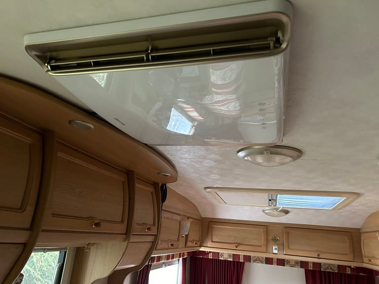 klimatyzator sufitowy do kampera