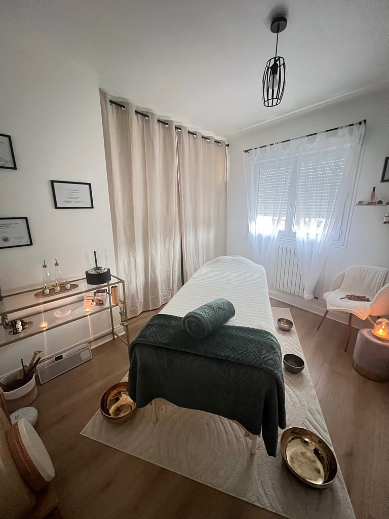 espace-bienetre-claire-leydier-massage-massageholistique-holistique-therapie-massotherapie-sonotherapie-drainagelymphatique-b