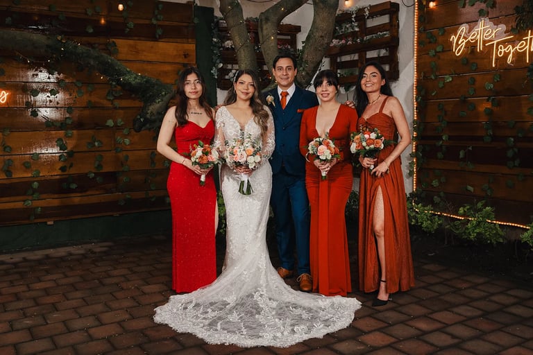 Foto grupal de bodas en Quito Ecuador