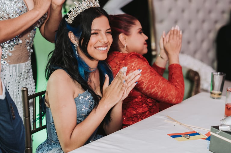 Foto de 15 años, fotógrafo quince años, quinceañeras, fotos, sesiones, sesión, fotografía, evento, profesional en Quito