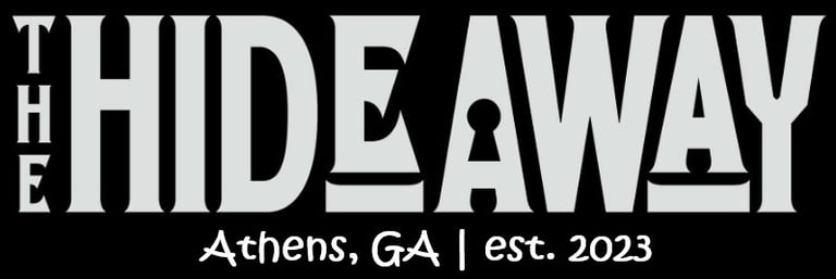 Norm & Sandys AIRBNB Hideaway logo