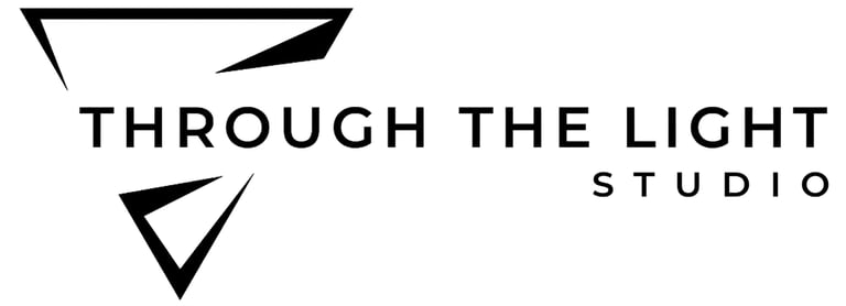CineLux Studios logo