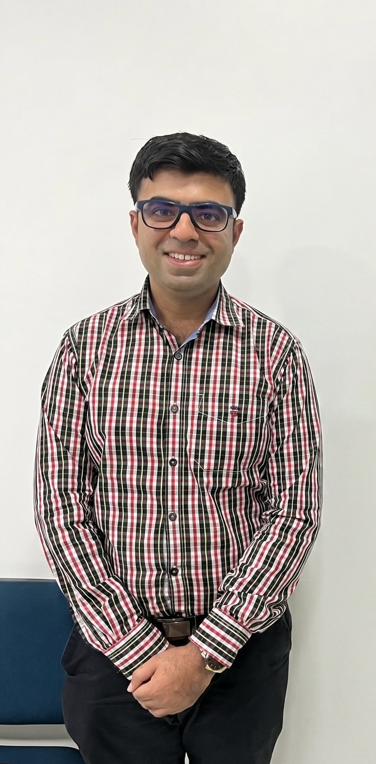 dr. piyush vasaikar dhule