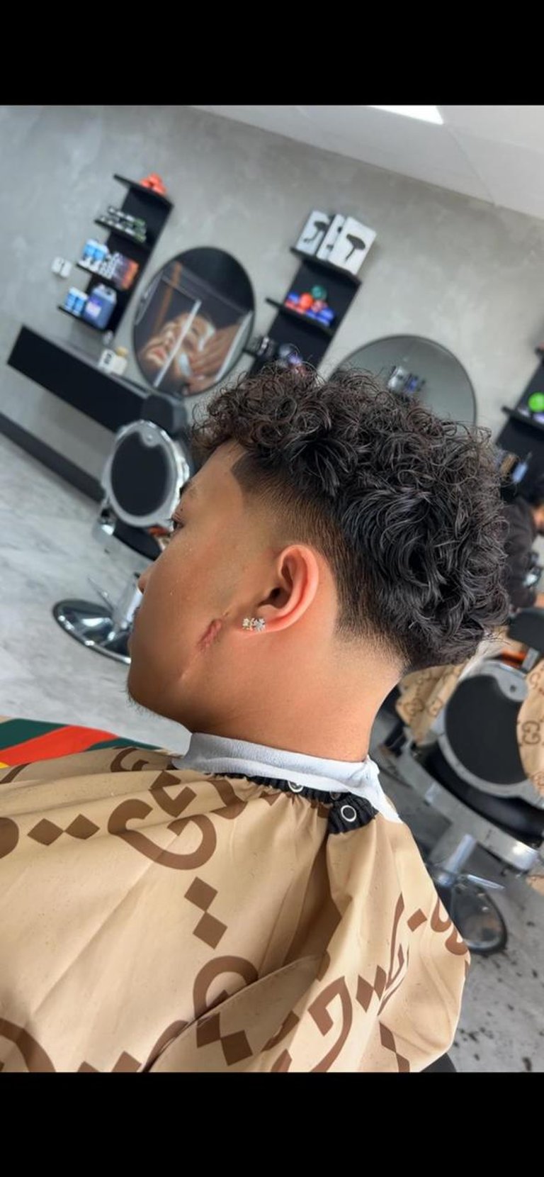 Men’s Cut - Silver Barbers Braybrook