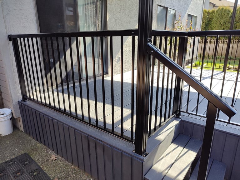 #APAMACONTRACTING #BURNABY #VANCOUVER #ALUMINUMRAILING