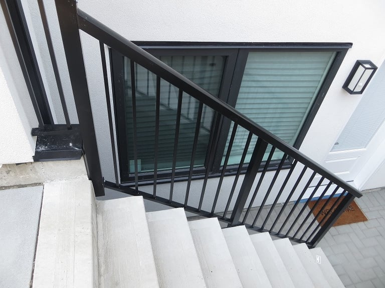 #APAMACONTRACTING #BURNABY #VANCOUVER #ALUMINUMRAILING