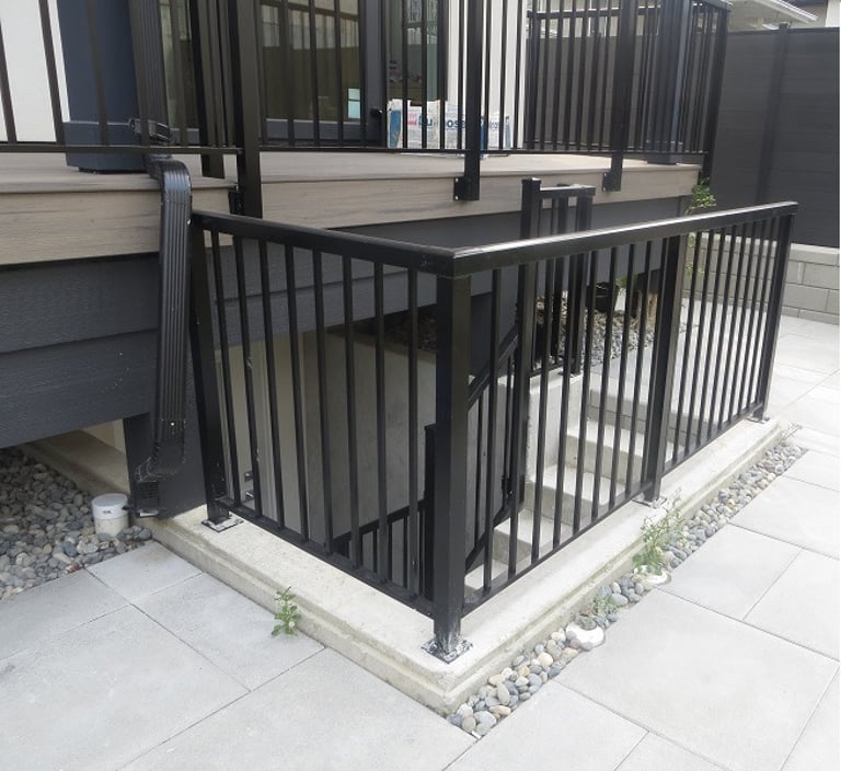 #APAMACONTRACTING #BURNABY #VANCOUVER #ALUMINUMRAILING
