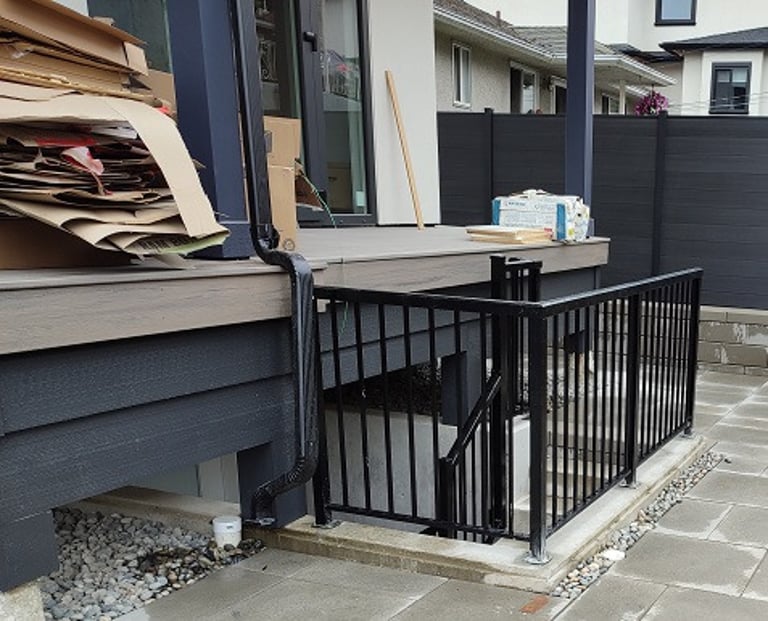 #APAMACONTRACTING #BURNABY #VANCOUVER #ALUMINUMRAILING