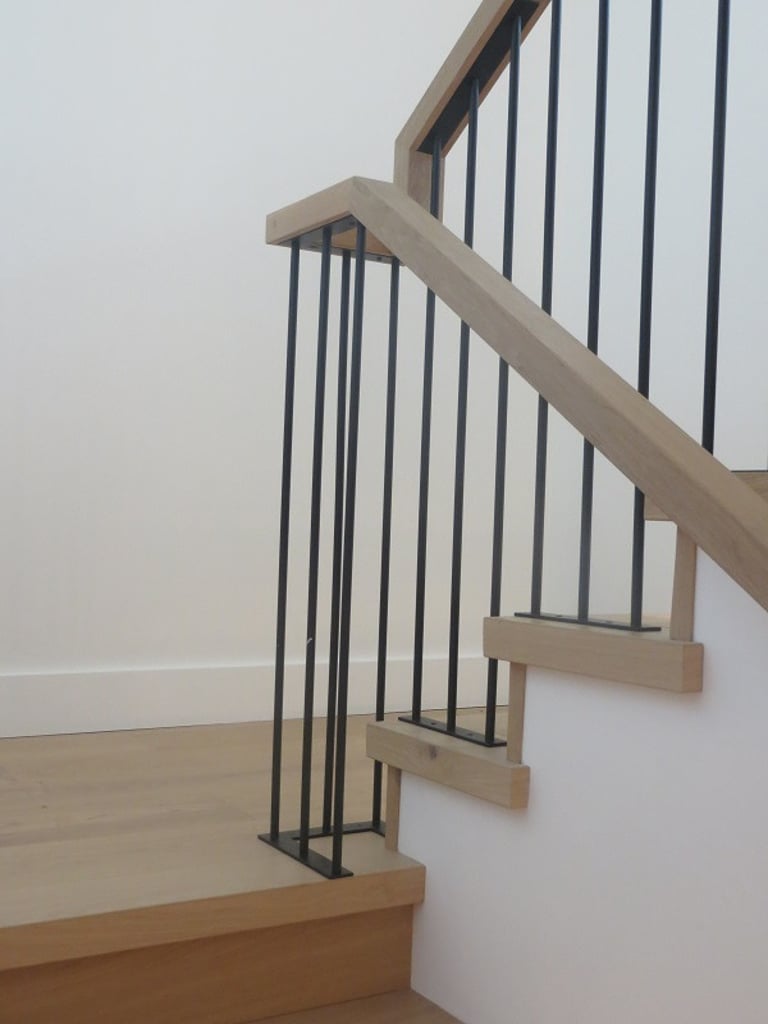 #APAMACONTRACTING #BURNABY #VANCOUVER #STEELRAILING