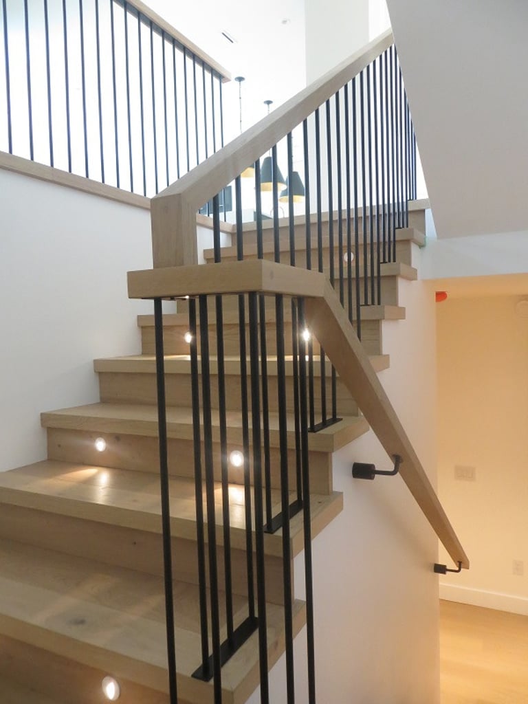 #APAMACONTRACTING #BURNABY #VANCOUVER #STEELRAILING
