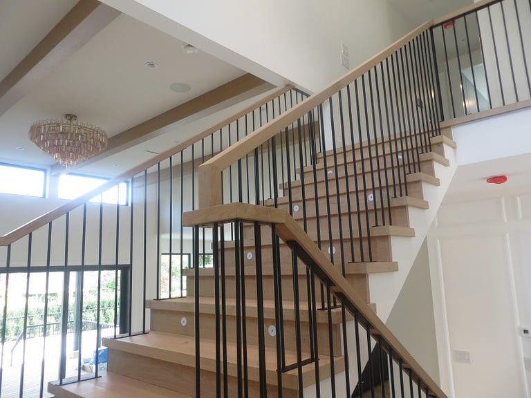 #APAMACONTRACTING #BURNABY #VANCOUVER #STEELRAILING