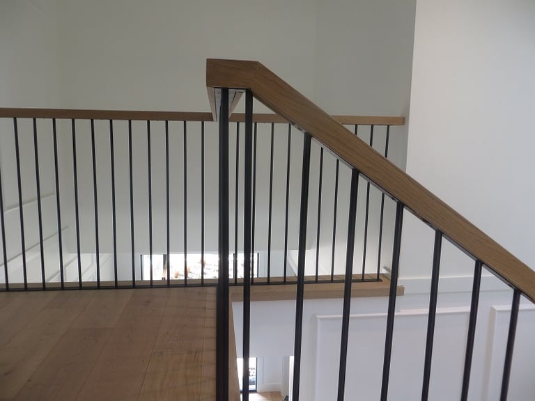 #APAMACONTRACTING #BURNABY #VANCOUVER #STEELRAILING
