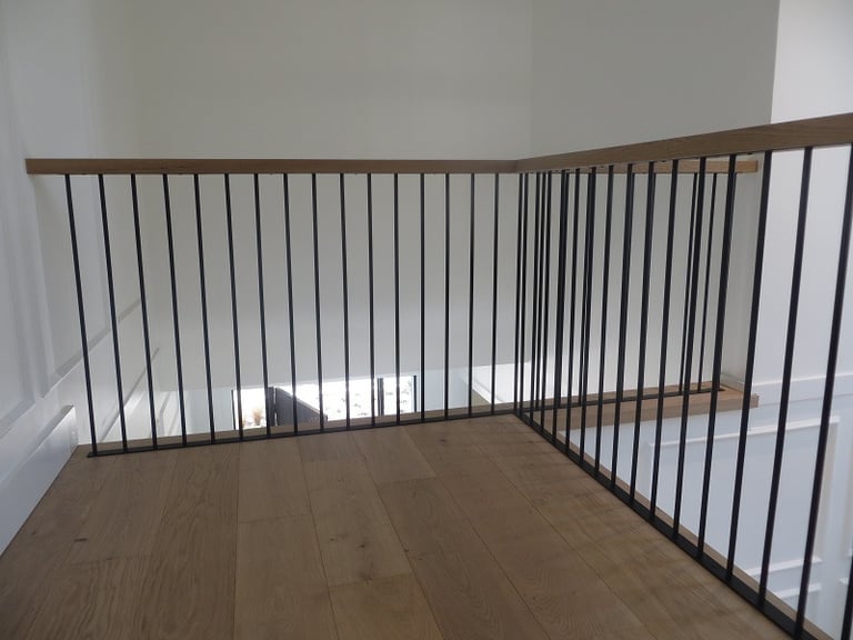 #APAMACONTRACTING #BURNABY #VANCOUVER #STEELRAILING