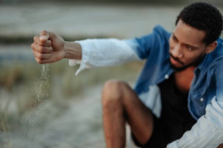 Personal photoshoot by the beach in Rotterdam. Portrait captured by Urte Foto