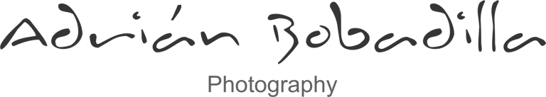 Adrián Bobadilla Fotografía logo