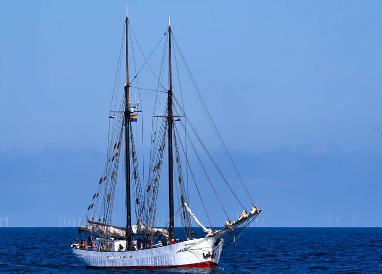 Avontuur, Seychelles, 44m x 6m