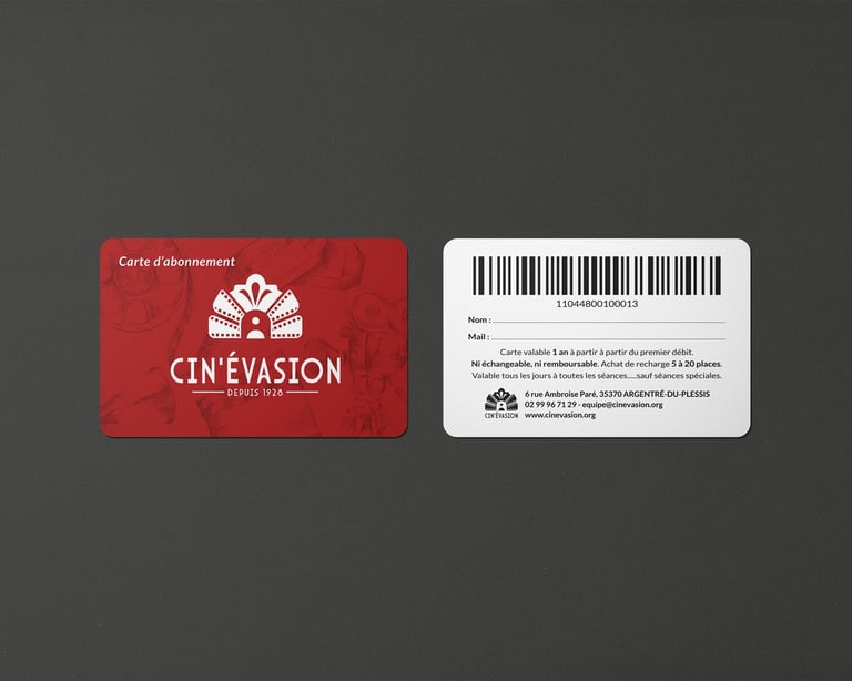 Carte de fidélité cinéma - support print par graphiste freelance Rennes