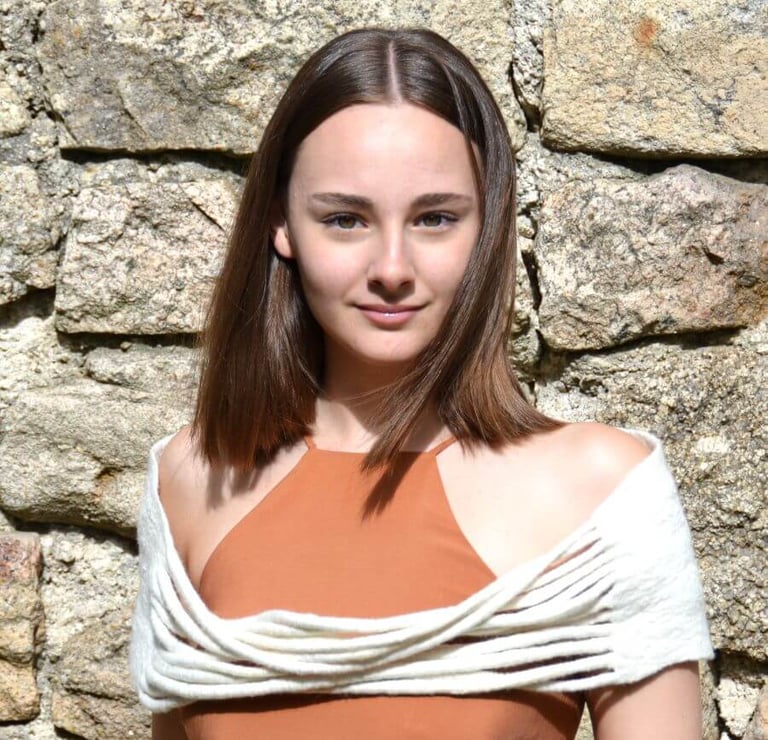 écharpe nuno blanc en laine feutrée à la main