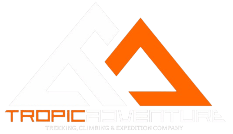 tropic adventure logo