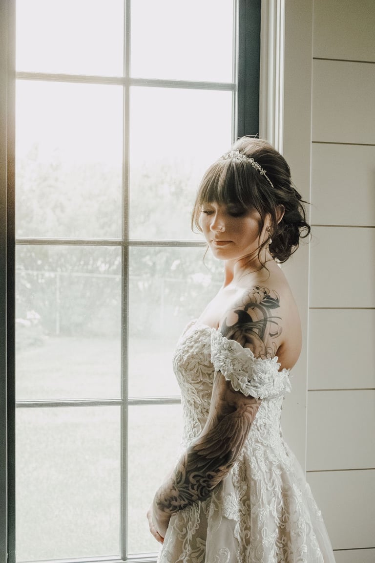 bridal portrait, window light portrait