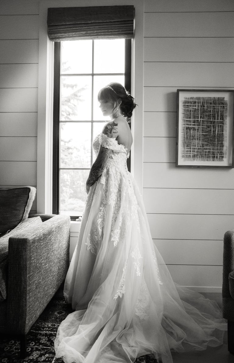 bridal portrait, window light portrait, Snowline Acres