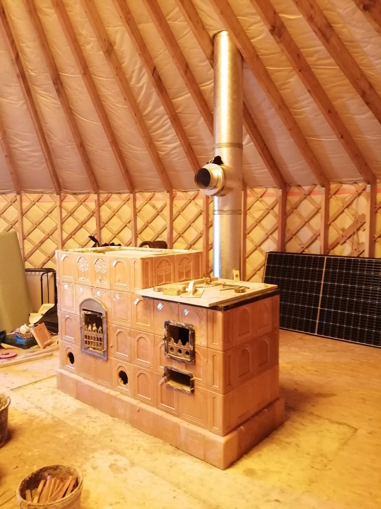 Cserépkályha jurtába