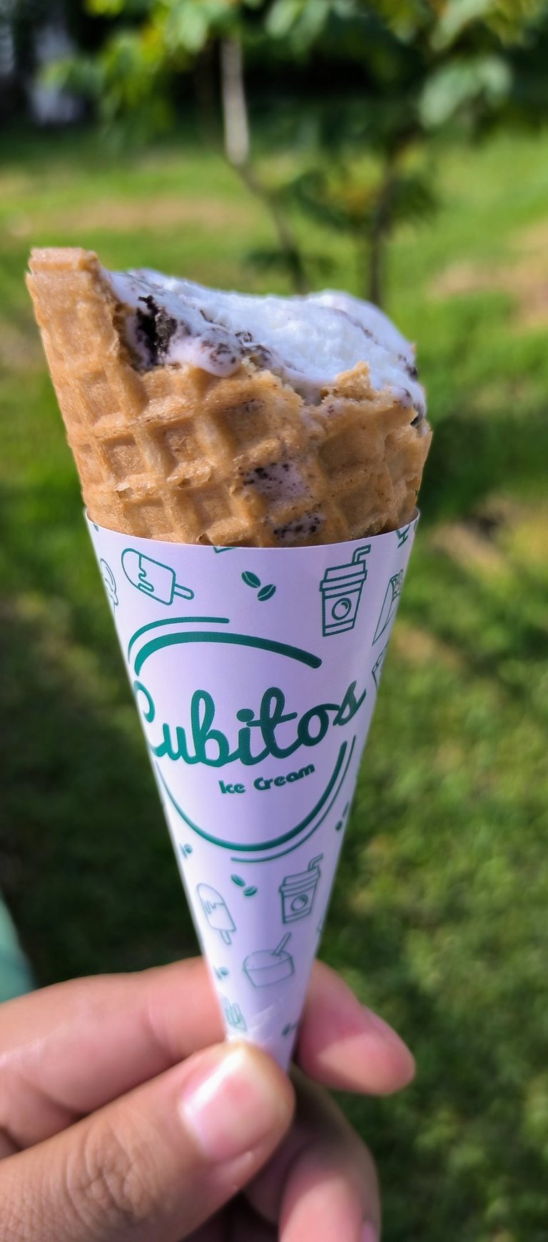 Helado mordido