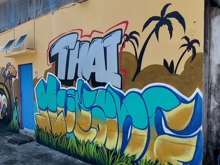 thai mueang street art 