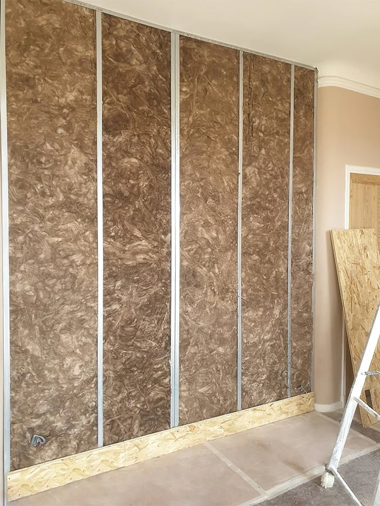 Création de mobilier sur mesure pour rénovation intérieure à Toulon.