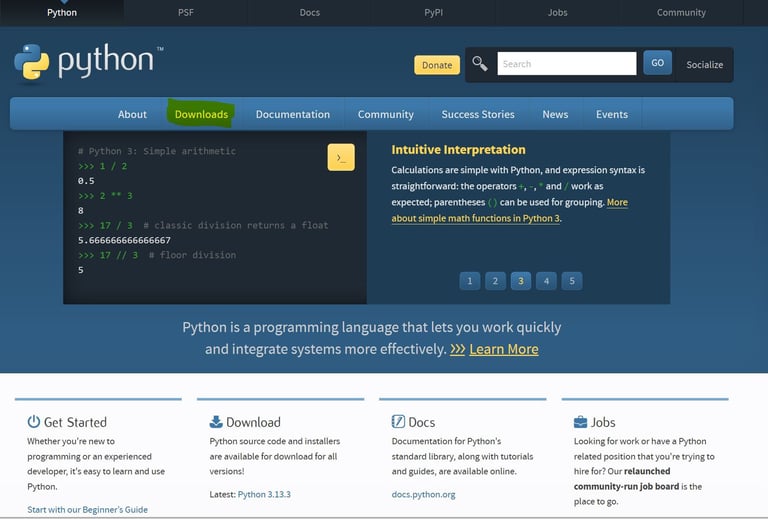 Captura de pantalla de la página principal de Python. Resaltado en amarillo el botón para descargar.