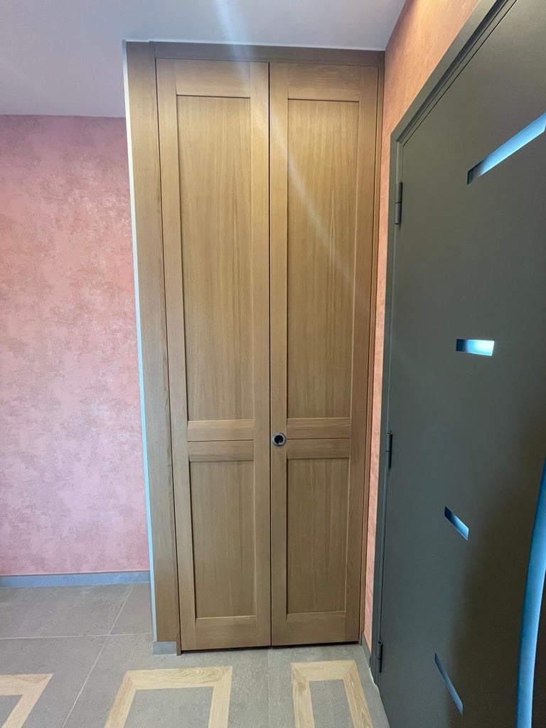 Placard sur mesure en chêne pliant