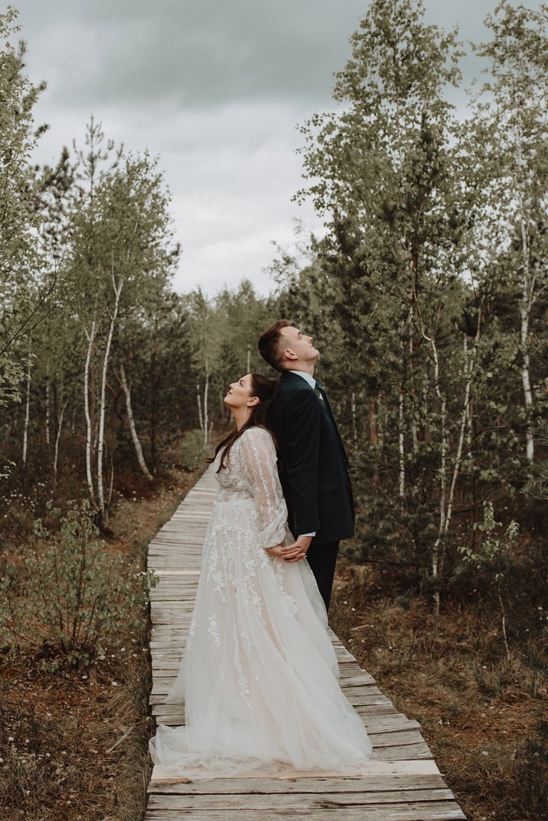 Vestuvių fotografė Ieva Vos- reportažinė vestuvių fotosesija