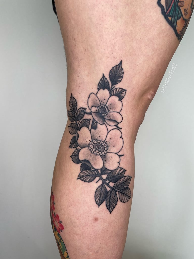 Neo-traditional wild roses tattoo design by Agnė