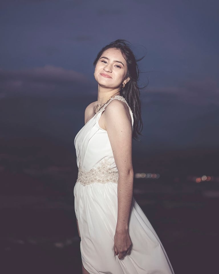 Modelo por 1 día Quinceañeras