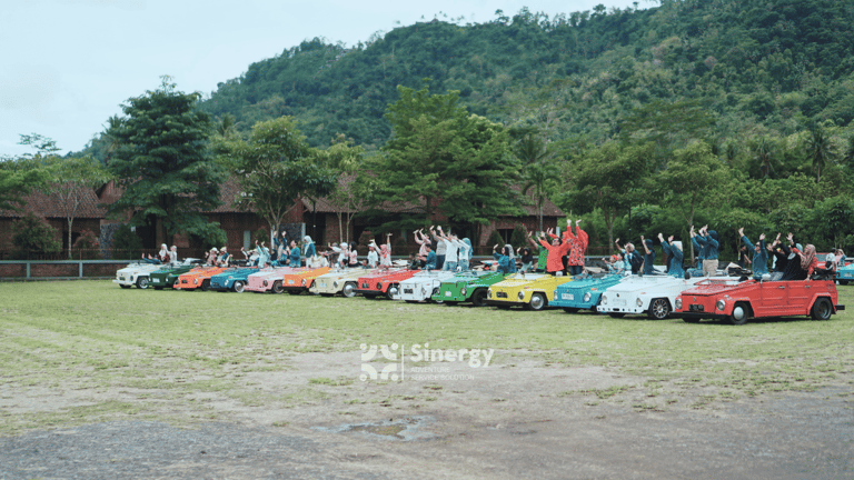 vw borobudur pengalaman wisata heritage menggunakan mobil vw klasik