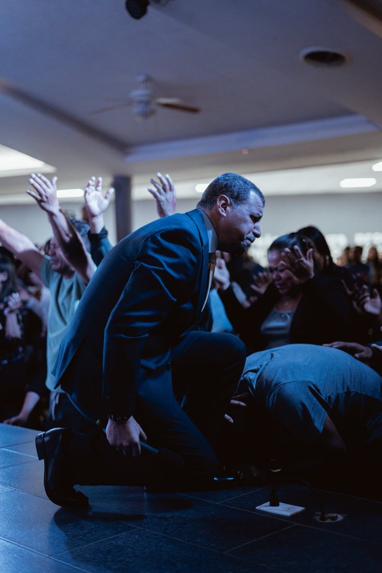 Noches del Espiritu Santo Pastor Gustavo Melo Biblia Jesus Avivamiento