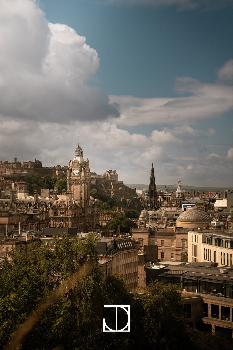 photo paysage ville clocher château edimbourg
