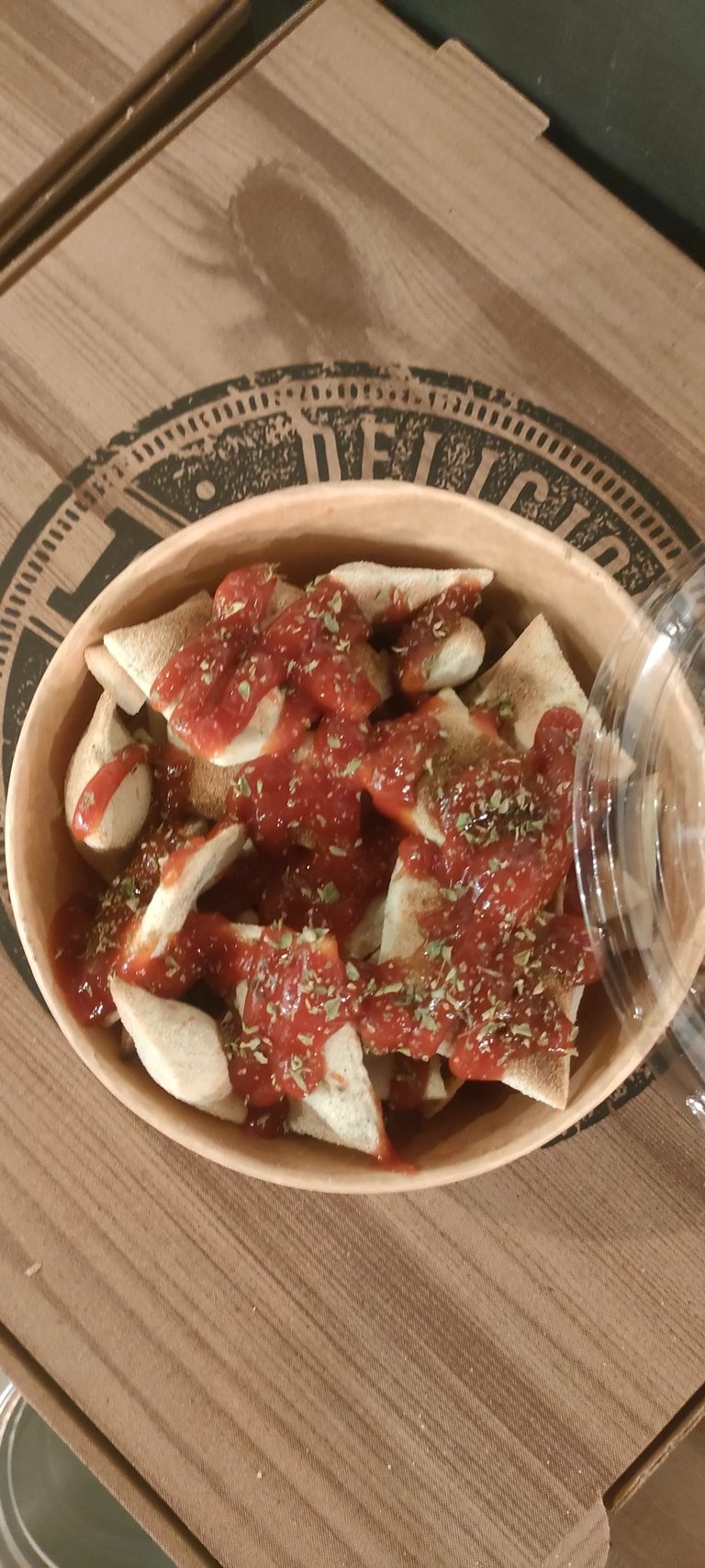 Entrante bocaditos y masa de harina ecológica en Pizza+