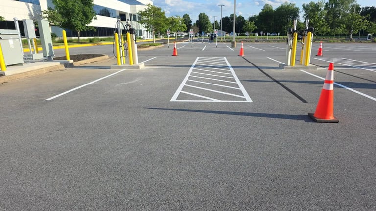 resh-parking-lot-striping-nighttime