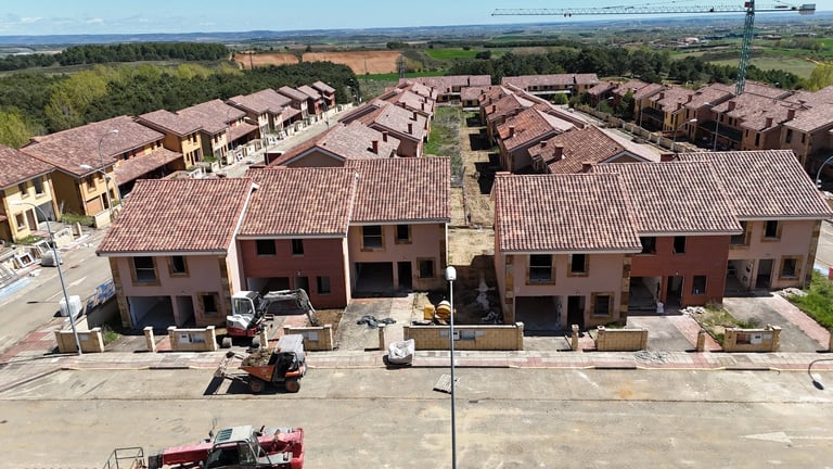 Viviendas sin acabar Residencial Valdeleón