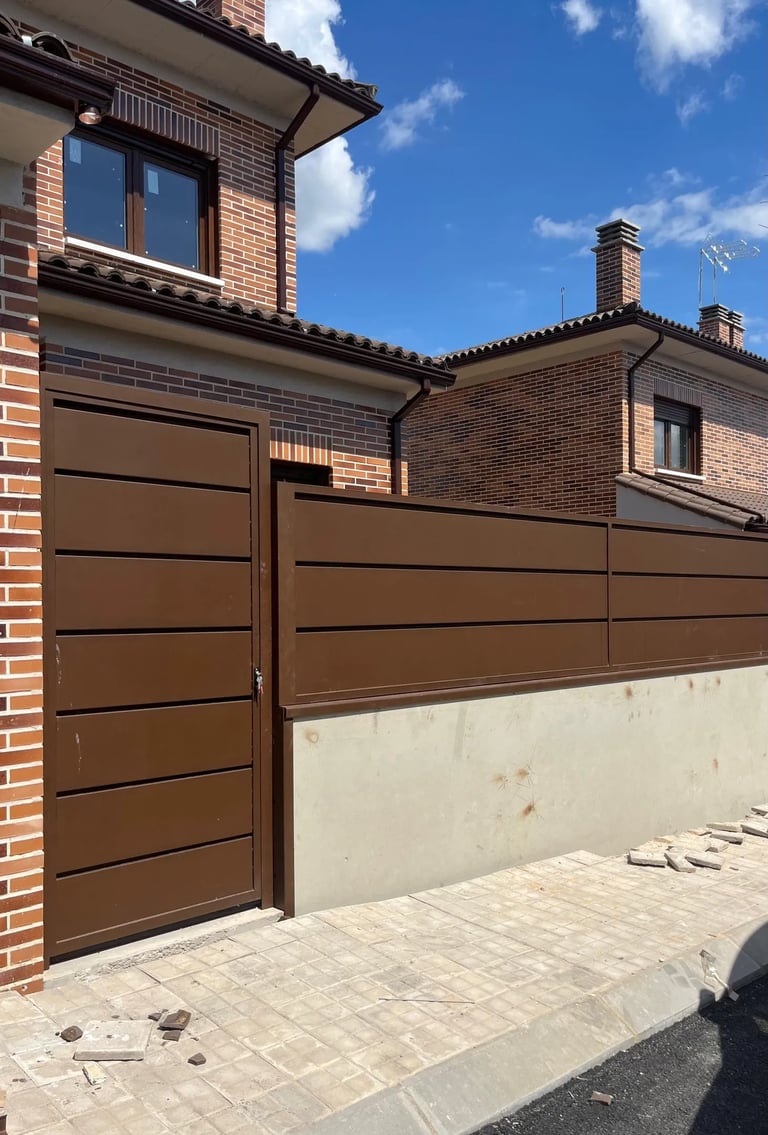 Exterior vivienda proyecto residencial de Propeis en Valdeavero