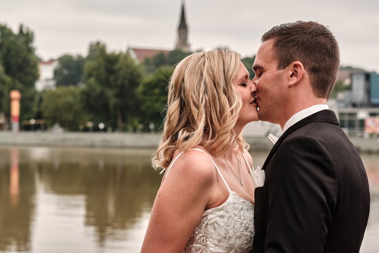 Hochzeit Braut Bräutigam Brautpaar Hochzeitsfotografie