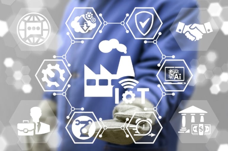 Digitalizacion de plantas industriales para adquisicion de datos y monitoreo en tiempo real del OEE 