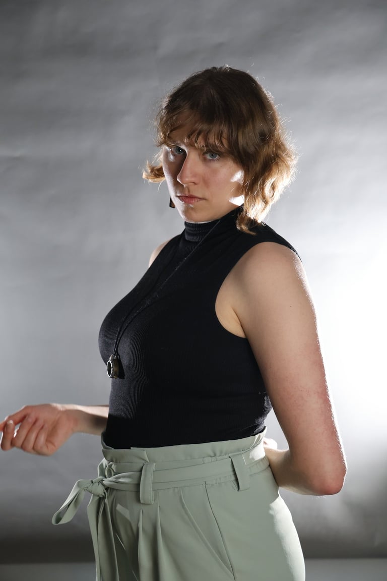 creator producer acress stef schultz elizabeth lloyd austin photography consultant