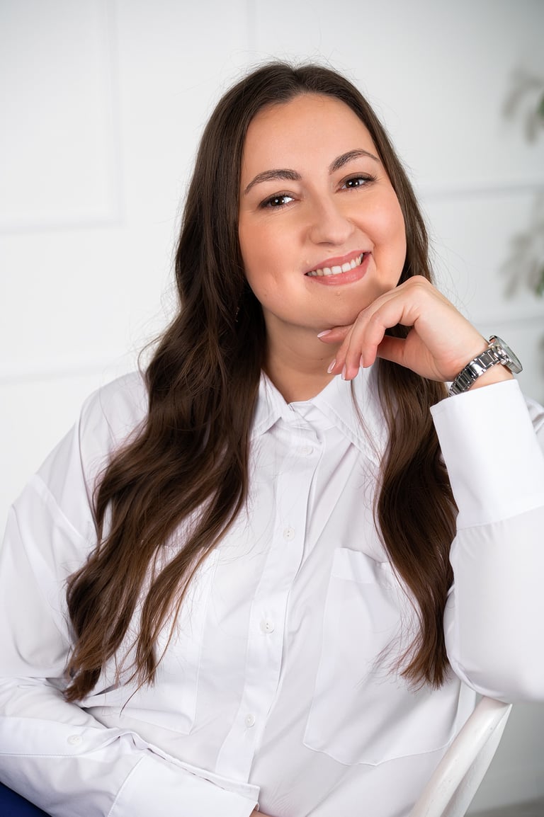 Asmeninė fotosesija, verslo fotosesija, vizualas verslui, fotosesija studijoje, fotografas Vilniuje, profilio nuotrauka