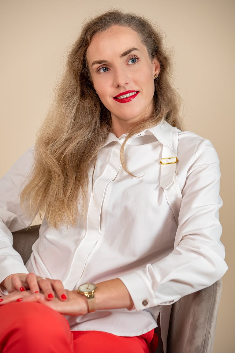 Asmeninė fotosesija, moterų fotografija, asmeninės nuotraukos, profilio nuotraukos, verslo portretai